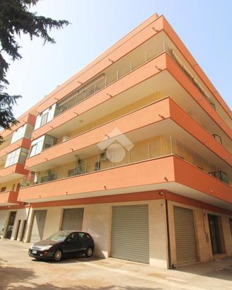 4 LOCALI A PESCARA