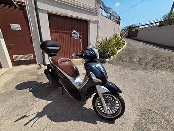 Beverly 125 