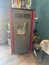 Stufa a pellet 7kw usata 1stagione