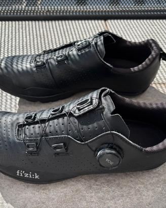 Scarpe bici Fizik
