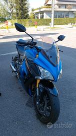 moto suzuki  1000