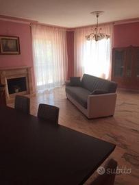 Camera per studentesse /giovani lavoratrici