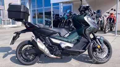 HONDA X-ADV 750