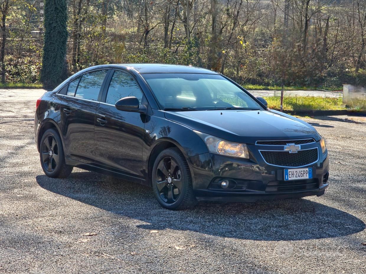 CHEVROLET Cruze
