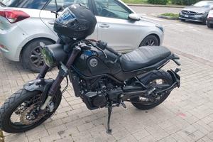 Benelli 500 Leoncino Trail