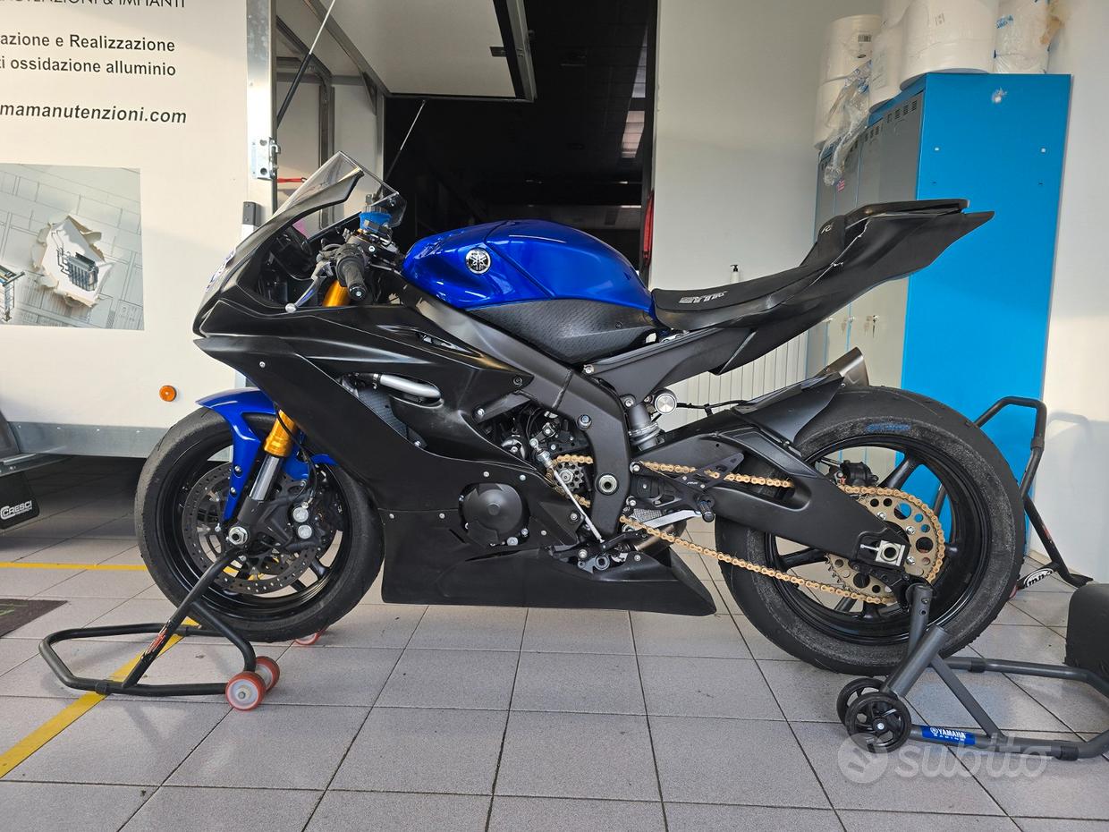 R6 Nera Yamaha R6 2008 Pronto Pista Moto Yamaha R6 Usata Pista Yzf