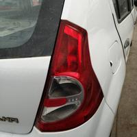 Fanale posteriore destro DACIA SANDERO del 2009