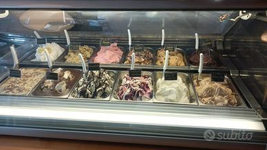 Bar gelateria nel centro storico di Termoli (cb)
