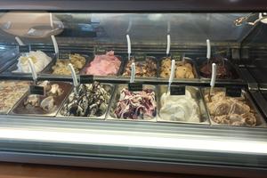 Bar gelateria nel centro storico di Termoli (cb)