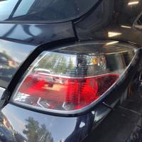 Fanale posteriore destro OPEL ASTRA H del 2006