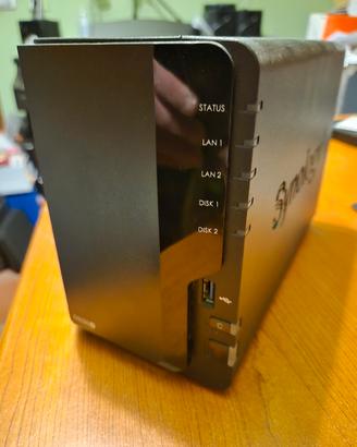 Synology DS220+ con 12TB (2x6TB)