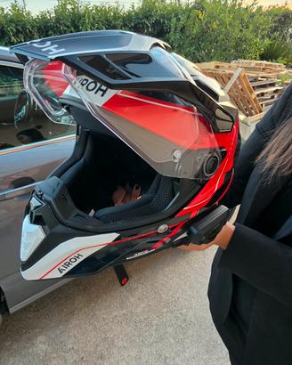 casco airoh commander 2