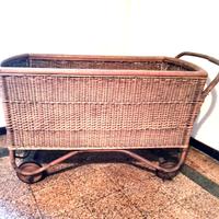 Culla anni 60 vimini rattan e telaio in bambù