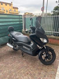 XMAX Yamaha Motor