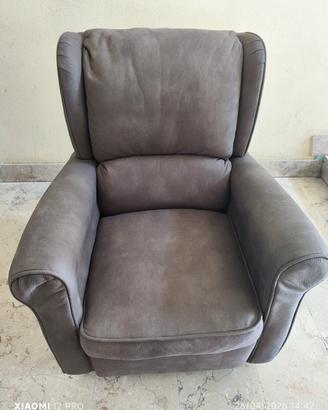 Poltrona reclinabile manuale