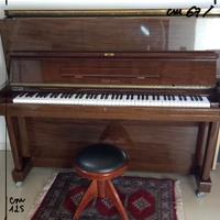 pianoforte Tamaka verticale in noce lucido