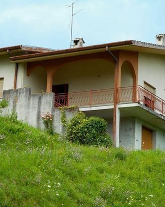 VILLA INDIPENDENTE - vista e spazi ideali per l...
