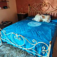 Letto matrimoniale