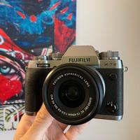 Fujifilm XT-2, XC 15-45mm, battery pack