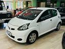 toyota-aygo-1-0-12v-vvt-i-5p-lounge-connect-navi
