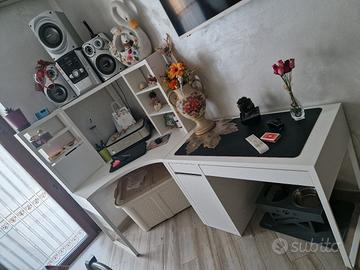 Scrivania ikea 