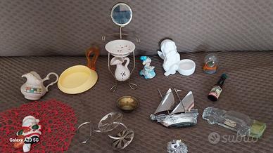 Lotto da 14 soprammobili come da immagine 