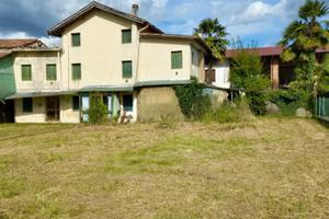 CASA INDIPENDENTE DA RISTRUTTURARE