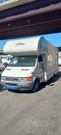 Camper Iveco mansardato 7 posti