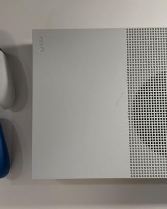 Xbox One S + 2 controller + 7 giochi