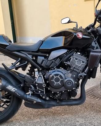 Honda CB1000R