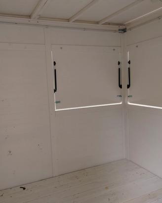 struttura in legno per bar o altro commerciale 