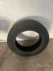 Pneumatico usato in buone condizioni