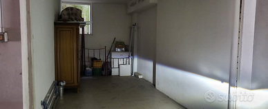 Garage c/o condominio Via Mattatoio- Fred Mengoni