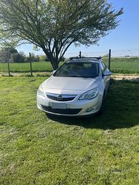 Opel astra sports tourer 1.7CDTI 110CV