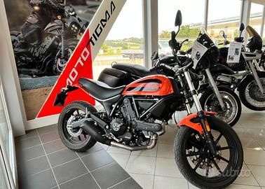 Ducati scrambler Sixty 2