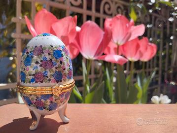 Uovo Vintage in Porcellana 