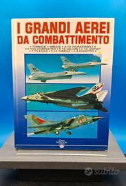 libro i grandi aerei da combattimento 