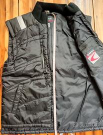 piumino smanicato uomo