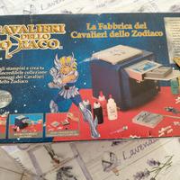 la fabbrica dei Cavalieri dello Zodiaco 