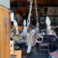 Antico lampadario rustico 4 luci  e una centrale-