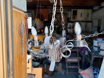 Antico lampadario rustico 4 luci  e una centrale-