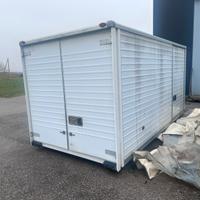 Containers per vari utilizzi