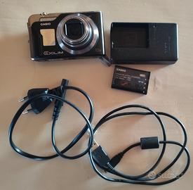 macchina fotografica CASIO EX-H10