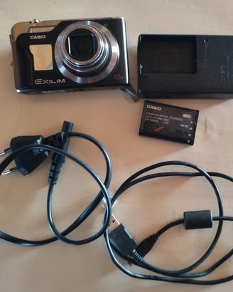 macchina fotografica CASIO EX-H10