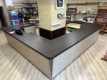 Arredamento negozio