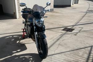 Yamaha fz6 del 2005
