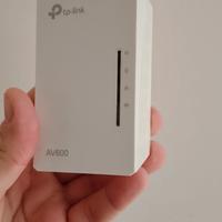 TP-Link AV600 TL-WPA4220 Powerline WiFi Extender