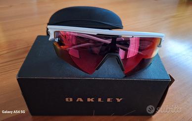 Oakley 