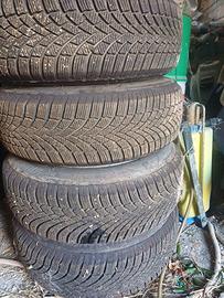 Gomme 185 65 r15 con cerchi oz