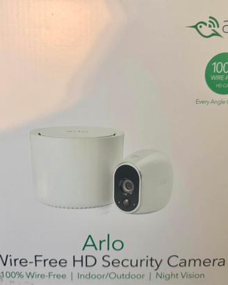 Videocamera da esterno wi-fi Arlo/Netgear